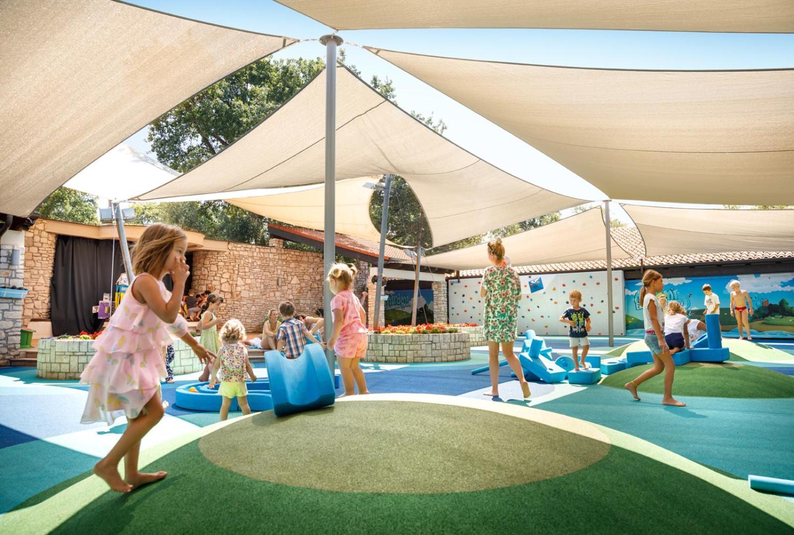 Aminess Planet Camping Maravea Resort - Pitches Novigrad Istria Extérieur photo
