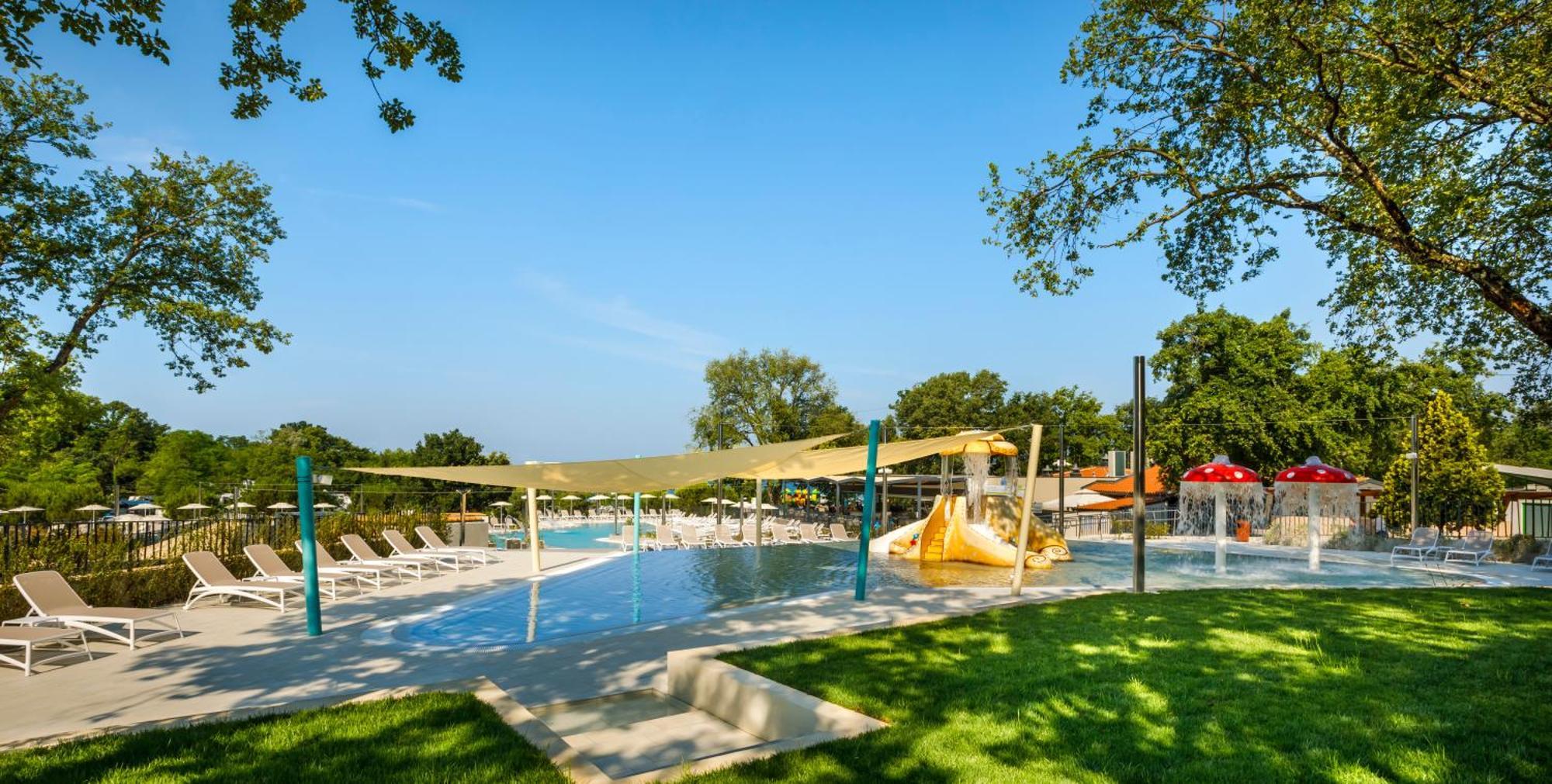 Aminess Planet Camping Maravea Resort - Pitches Novigrad Istria Extérieur photo